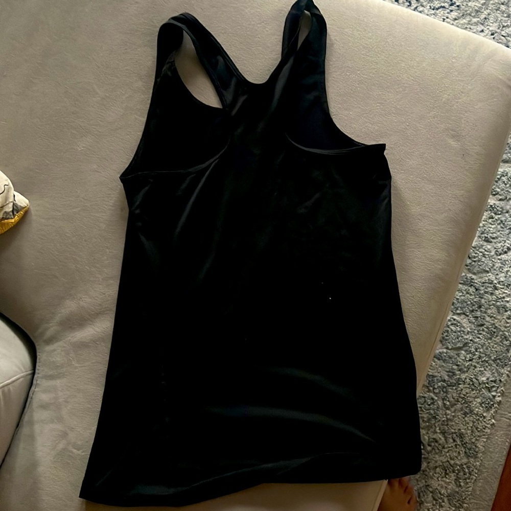 Nike Tank - Picture 2 of 3
